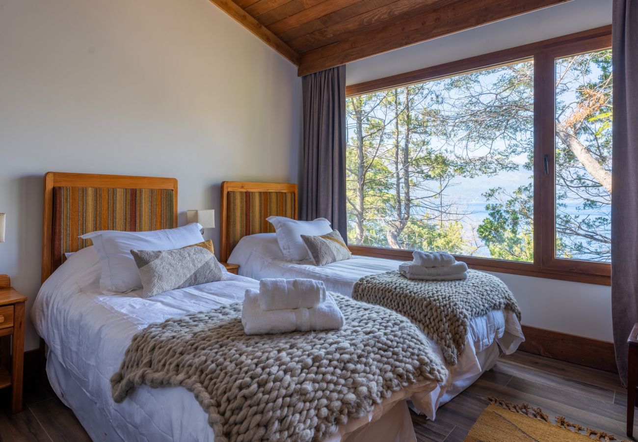 Apartamento en San Carlos de Bariloche - 4/5 pax - Lenga  2D LZ