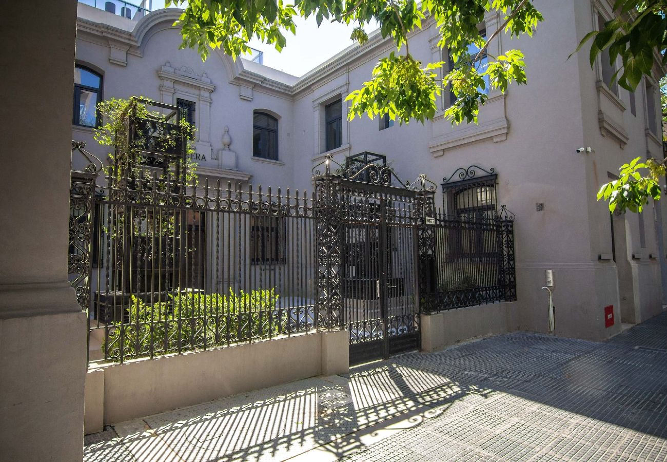 Estúdio em Buenos Aires - Palacio Cabrera · Stunning Studio @Historic Palaci