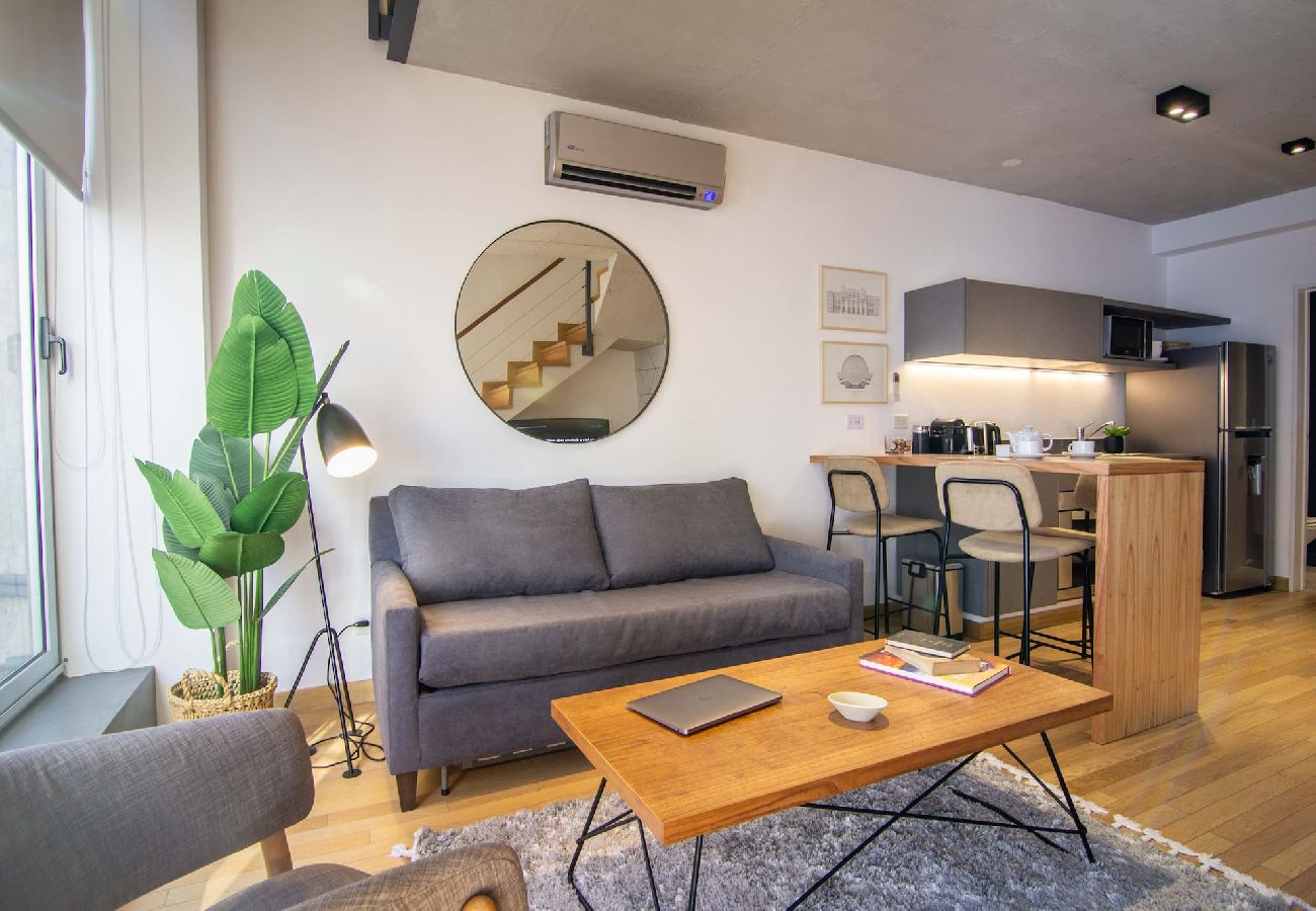 Apartamento em Buenos Aires - Deheza 601 · Explore Buenos Aires in this St