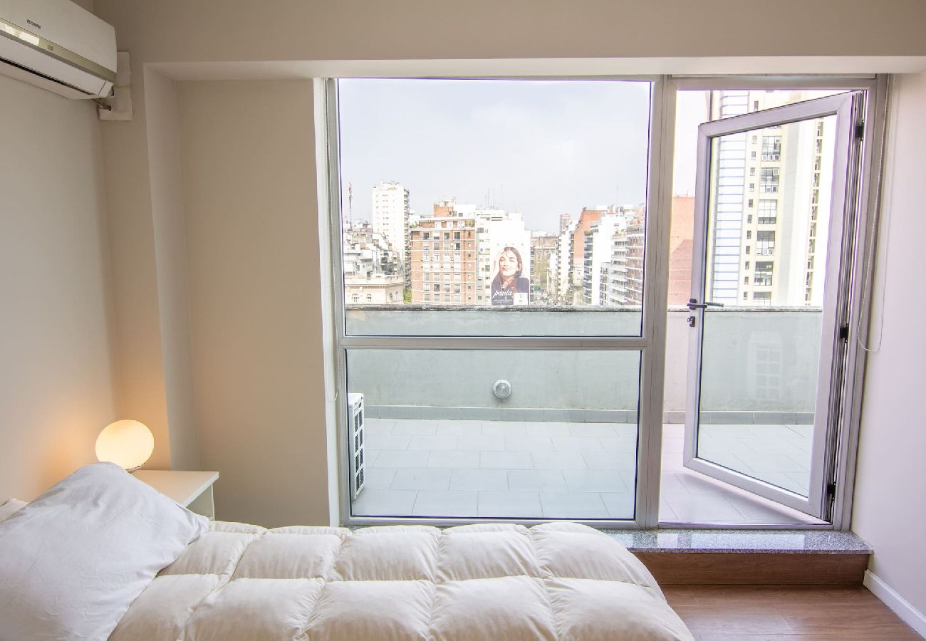 Apartment in Buenos Aires - Austria 2512 Piso 13 Depto A · Premium and Modern