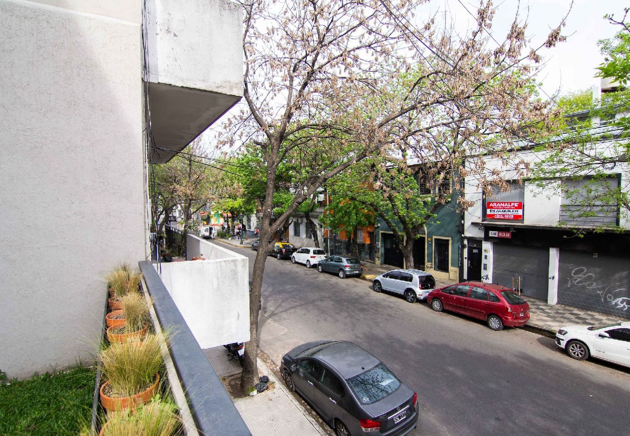 Studio in Buenos Aires - Carranza 1941 Piso 1 Depto B · Stunning Oasis with